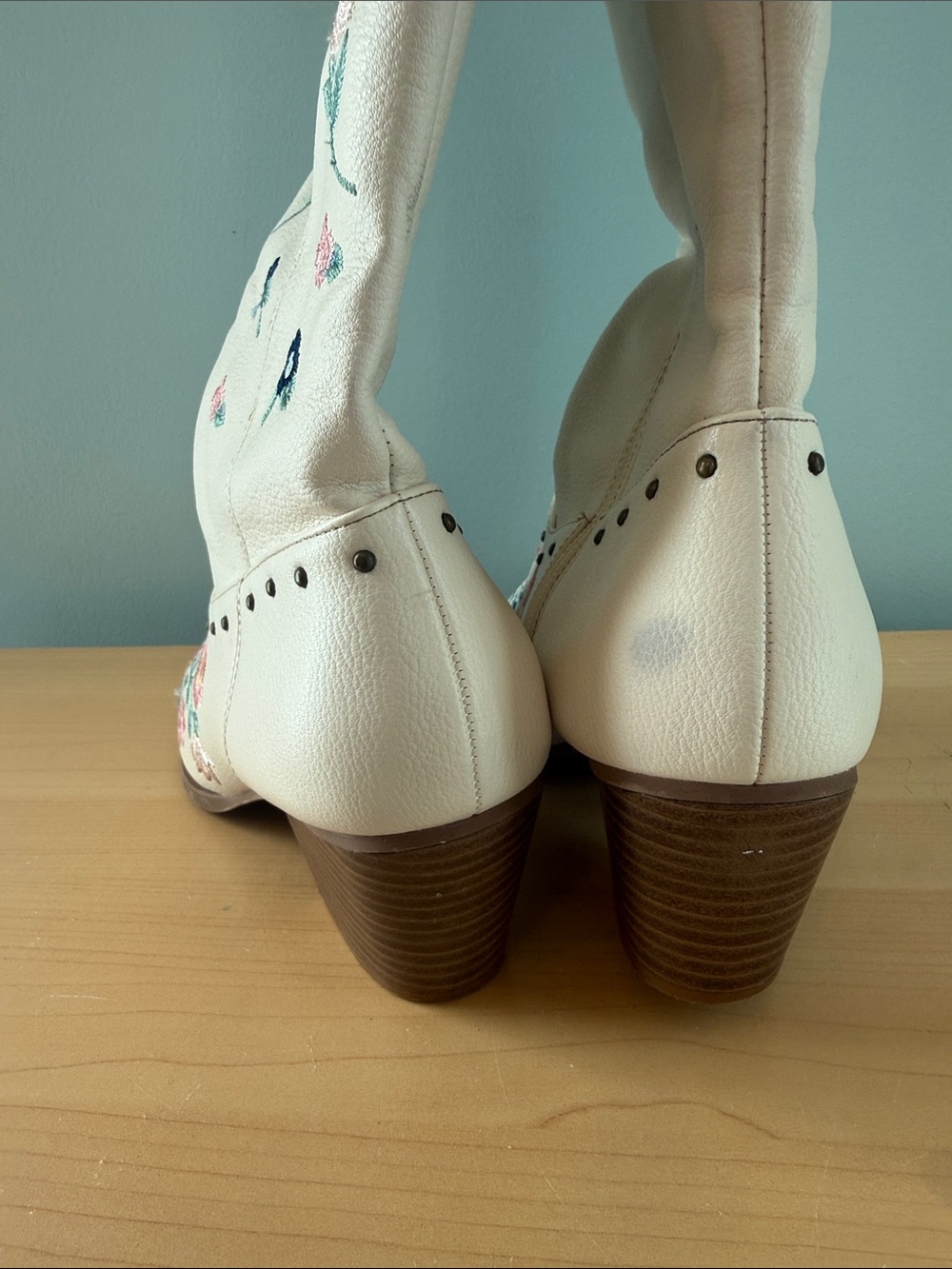 Floral Western Cowboy Boots 9 - Picture 3 of 10